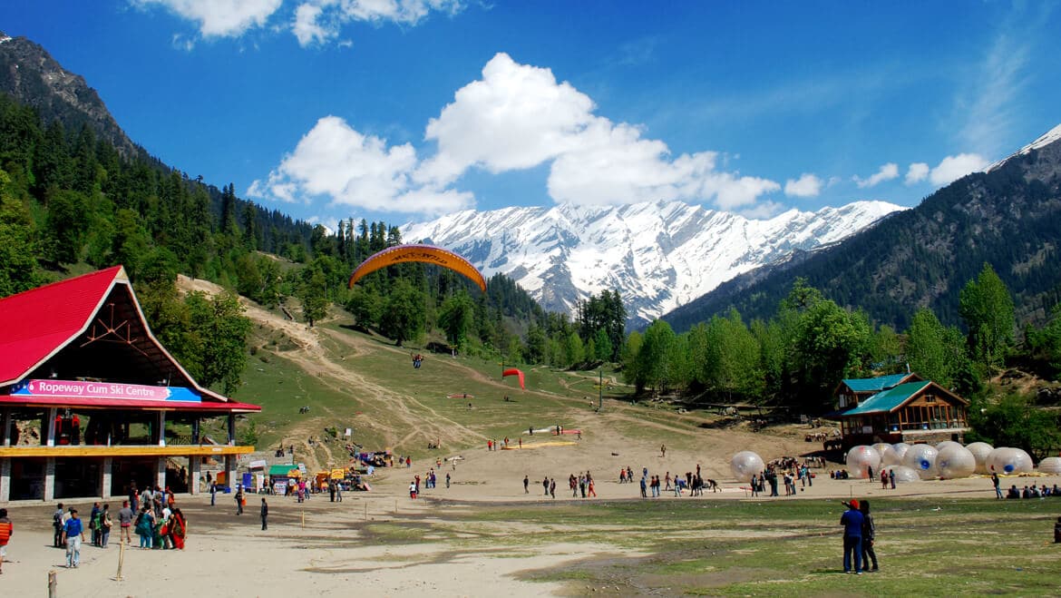 Festive Time in Manali – Manali Winter Carnival 2022, Himachal